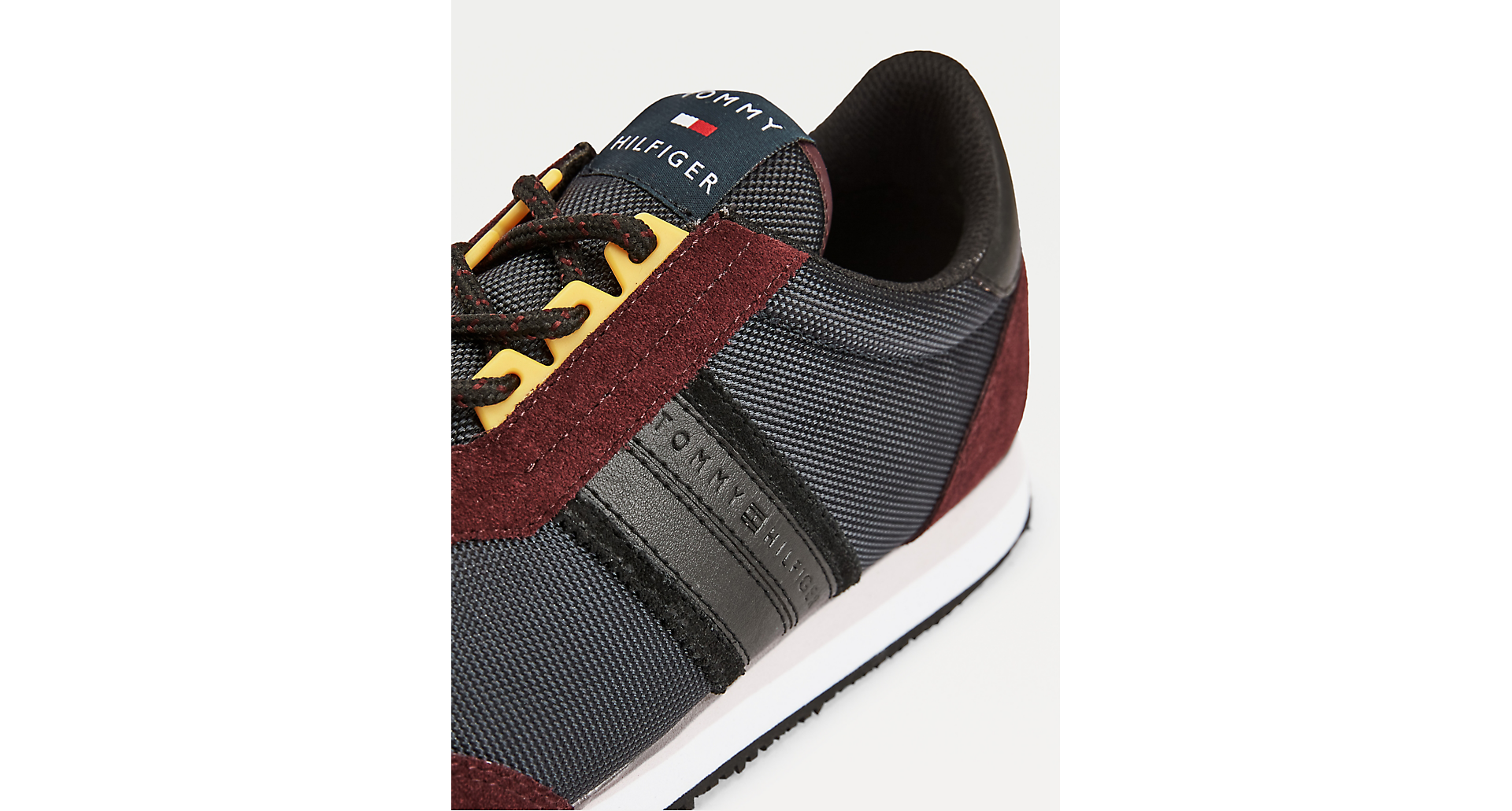 ZAPATILLA TOMMY HILFIGER MIX WINTER STRIPES