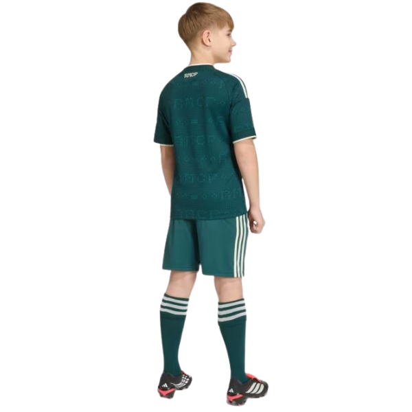 REAL MADRID KIT JUNIOR
