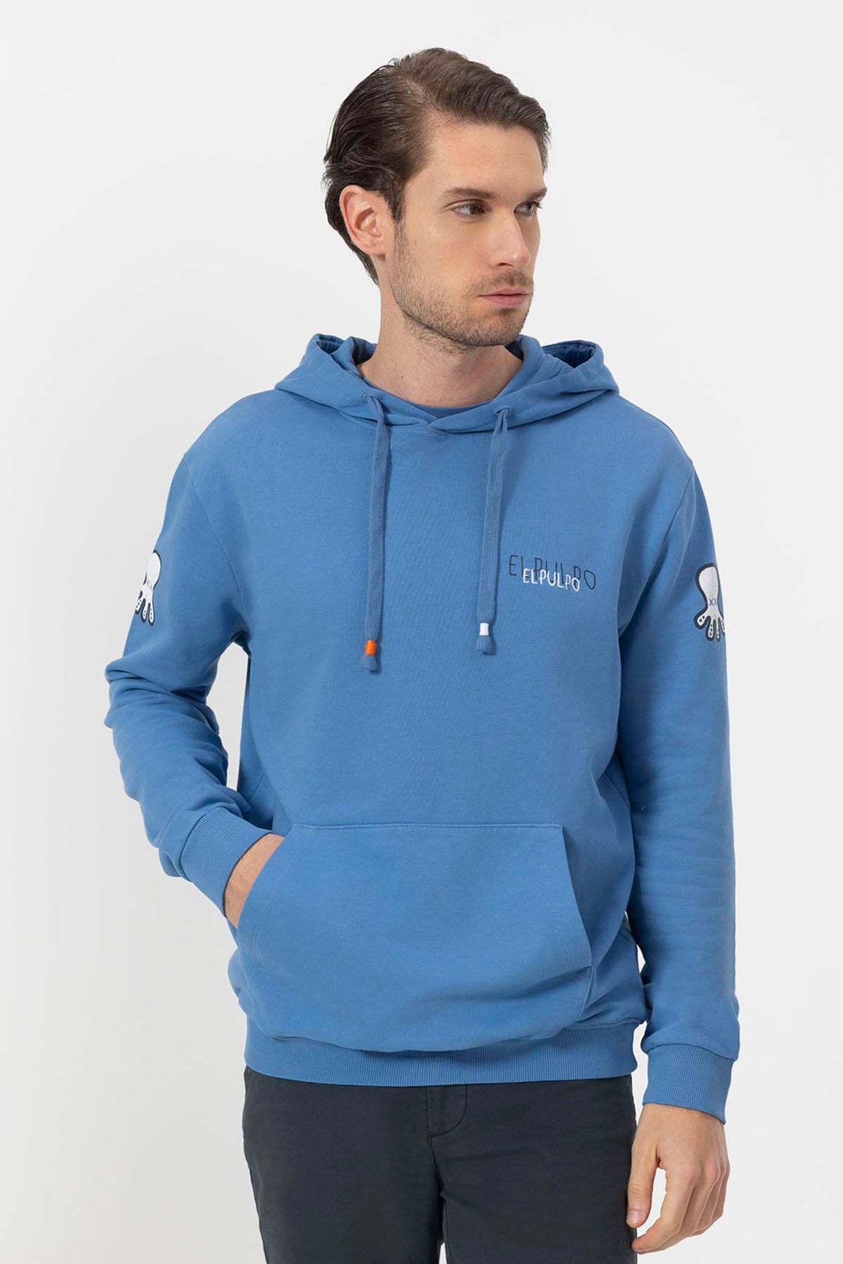 SUDADERA ELPULPO CAPUCHA LOGO TRIPLE HOMBRE