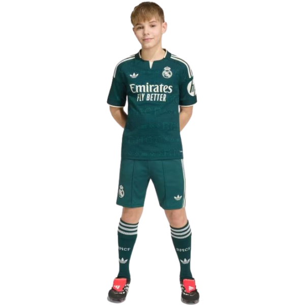 REAL MADRID KIT JUNIOR