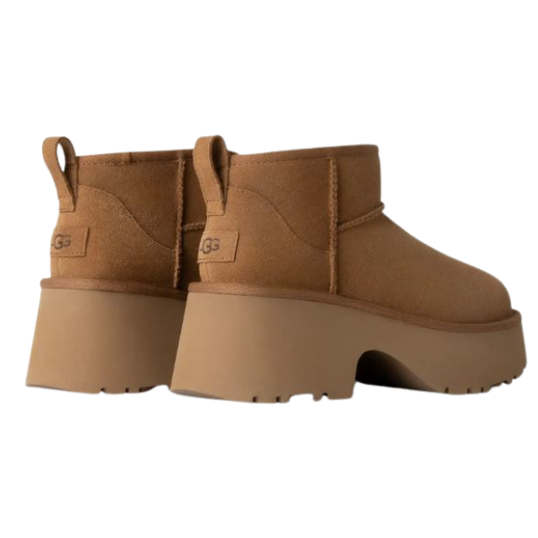 BOTAS CLASSIC ULTRA MINI NEW HEIGHTS MUJER