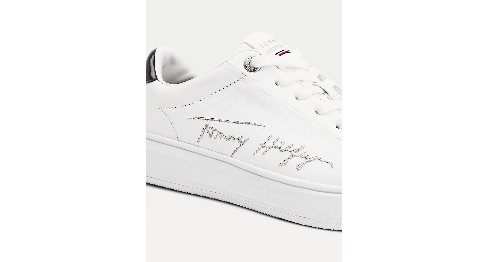 ZAPATILLA TOMMY HILFIGER SIGNATURE LEATHER