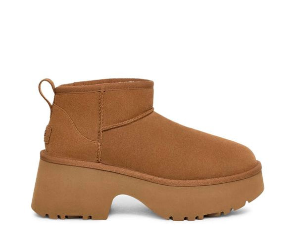 BOTAS CLASSIC ULTRA MINI NEW HEIGHTS MUJER