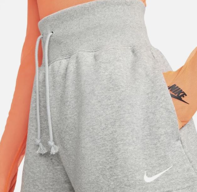 SHORT NIKE SPORTSWEAR PHOENIS FLEECE MUJER