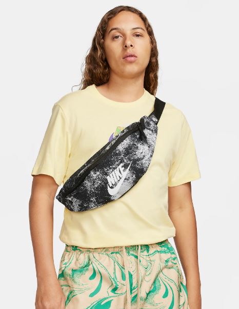 RIÑONERA NIKE HERITAGE RORSCHACH MUJER