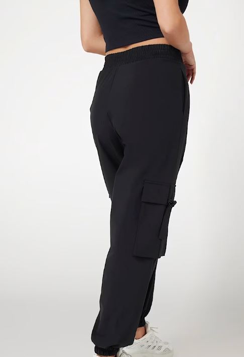 PANTALON GUESS AURELIE CARGO MUJER