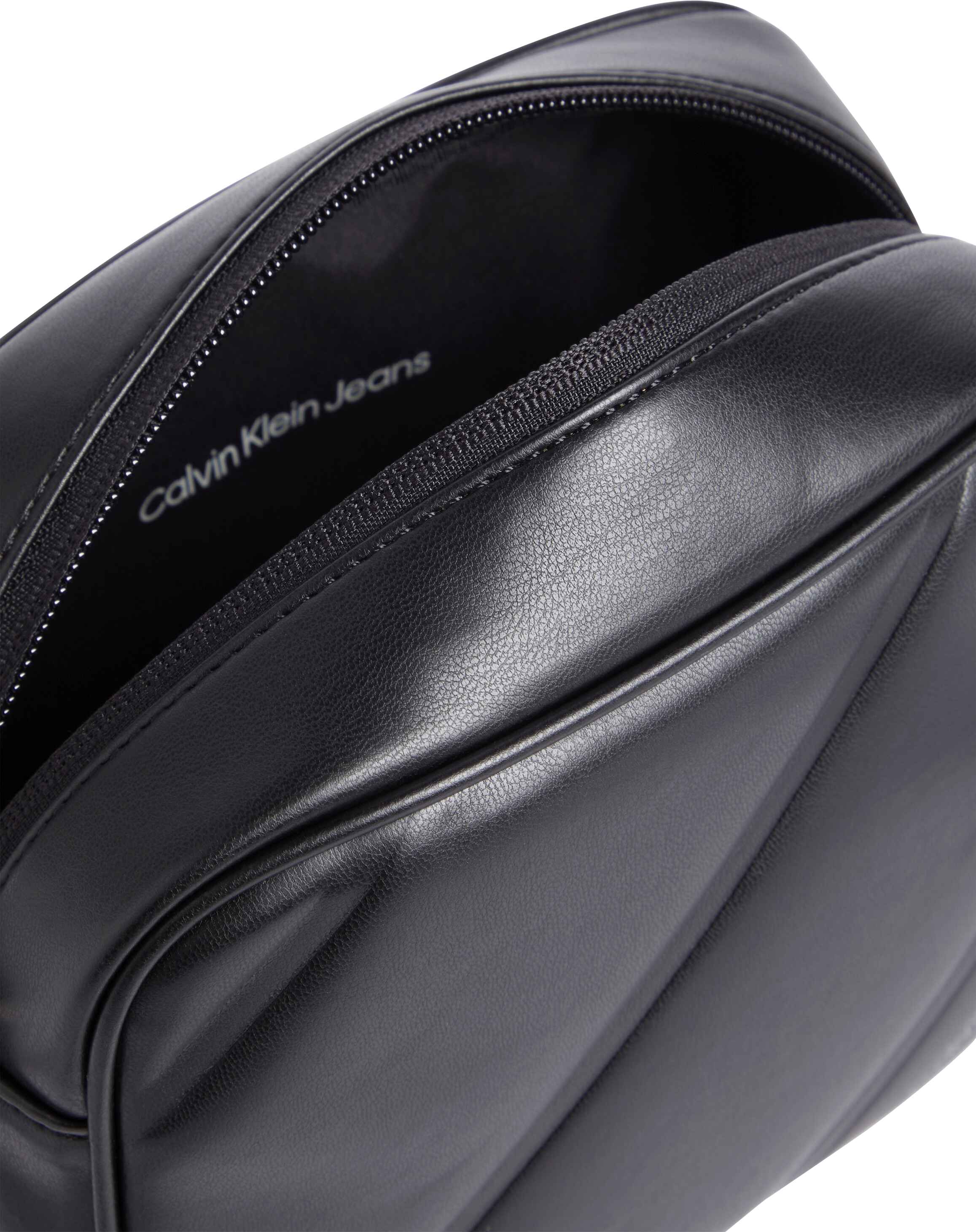 BOLSO CALVIN KLEIN QUILTED CAMERABAG MUJER
