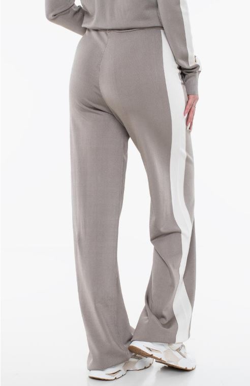 PANTALON GUESS SWEATER MUJER