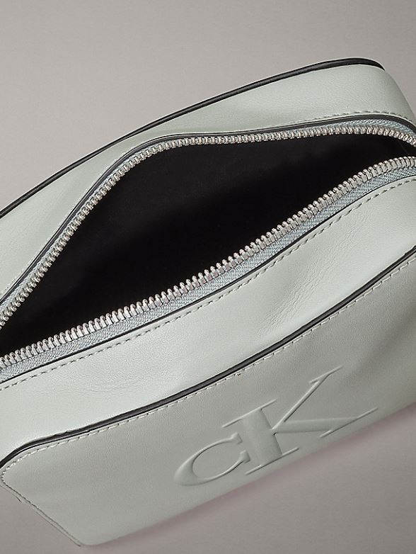 BOLSO CALVIN KLEIN SCULPTED MUJER