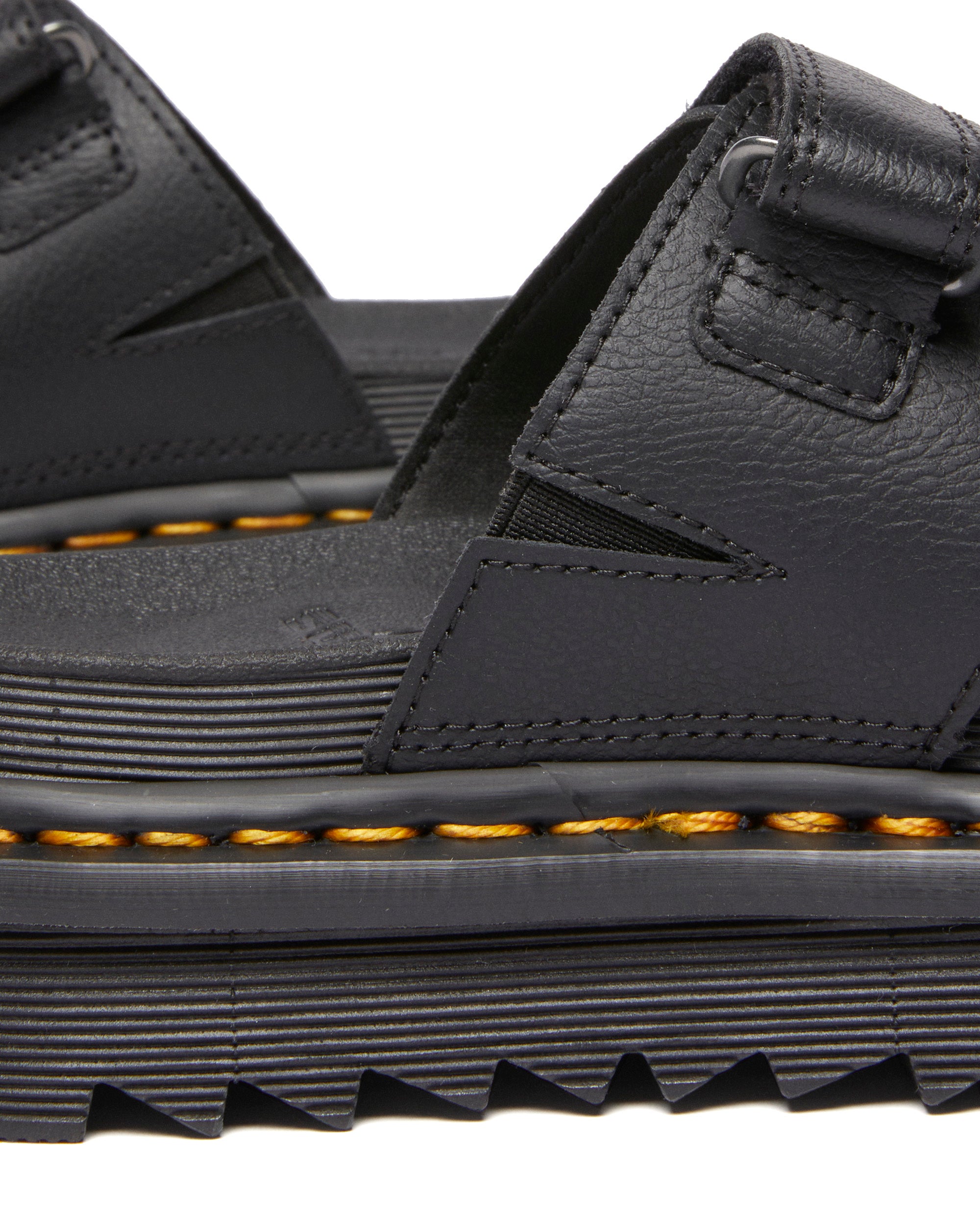 ZAPATO DR. MARTENS RAINE SLIDE MUJER