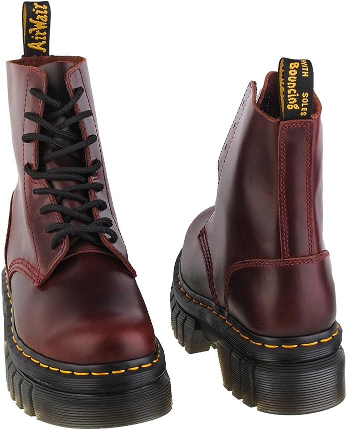BOTA DR. MARTENS CHARRO BRANDO MUJER