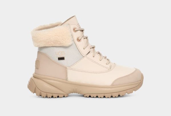 BOTAS UGG  YOSE FLUFF V2 MUJER